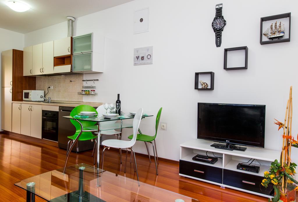 Appartement Apartman Nikolic 2 à Kaštela Extérieur photo