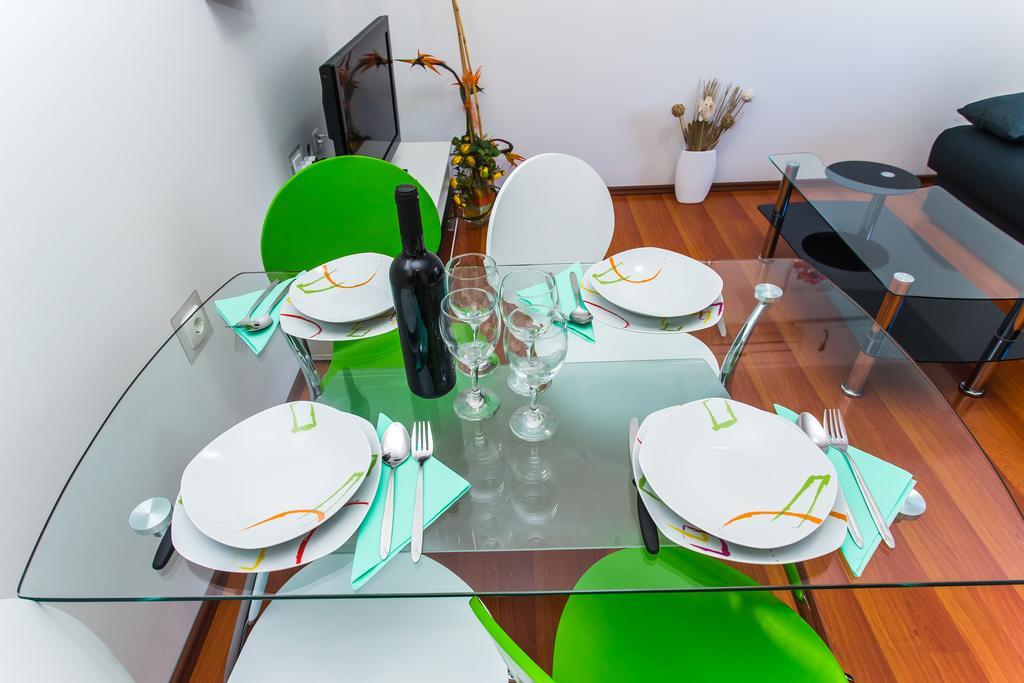 Appartement Apartman Nikolic 2 à Kaštela Extérieur photo